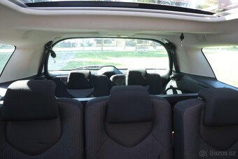 Peugeot 308,  Peugeot 308SW, 1,6HDi automat, 7míst - 13