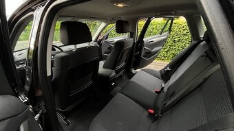 BMW X1 xDRIVE 18d 4x4 2.0i (105 kW) 2015 F48 - 13