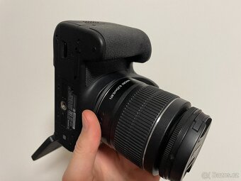 anon EOS 760D + objektiv EF-S 18-55mm TOP stav - 13