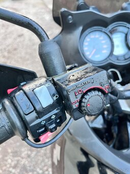 Suzuki DL 650 V-STROM - 13
