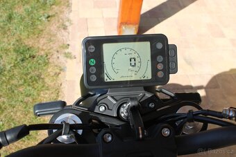 Benelli Leoncino 250 - 13