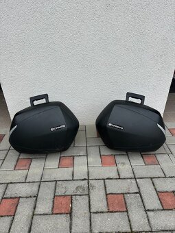 CFMOTO 650 MT (Rezervováno) - 13