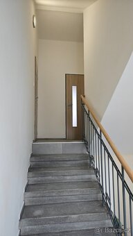 Prodám rodinný dům přímo v Prostějově- perfektní stav - 13