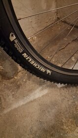 MTB kolo sestavené na postavu L - 13