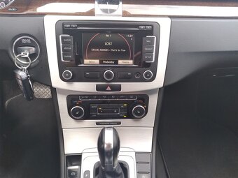 VOLKSWAGEN PASSAT VARIANT 2.0 TDI DSG HIGHLINE - ALCANTRA - 13