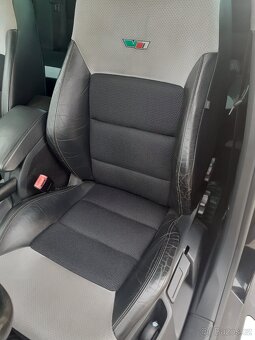 SKODA OCTAVIA II COMBI RS TDI - 13