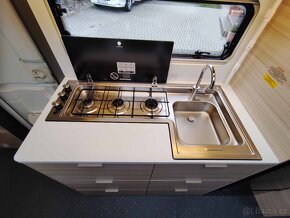 ADRIA ALTEA 552PK 2025 EL. PODLAHOVÉ TOPENÍ AGM BAT.100AH - 13