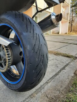 Suzuki GSF 1200S Bandit - 13