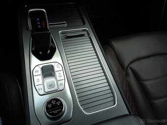 SSANG YONG REXTON 2.2 CRDi PREMIUM 4 X 4 AUTOMAT - 13