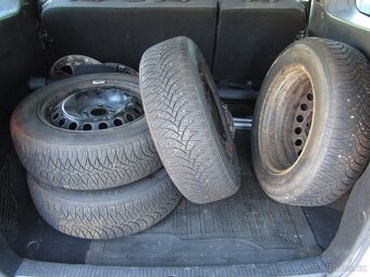 Dacia Lodgy 1,6 60,5 kW LPG - 13