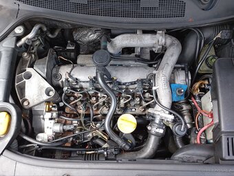 Renault Megane 2 1.9 dci - 13