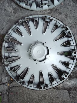 Poklice Volkswagen Passat r16 - 13