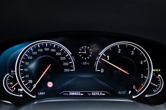 BMW Rad 7 730d xDrive A/T 2018 - 13