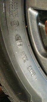 Predám zimnú sadu orig. Mazda 5x114,3 ,205/60 R16 , 7,5mm - 13