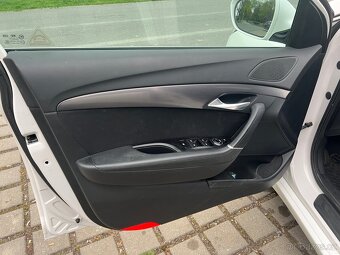 Hyundai i40, 1.7 CRDi combi - 13
