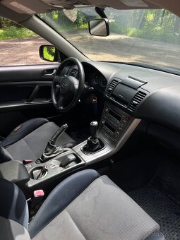 Subaru Legacy IV 2.0 121kw - 13