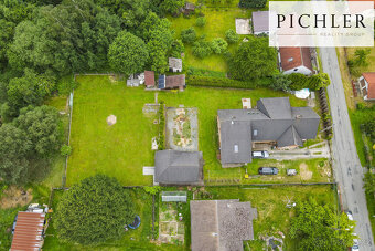 Prodej stavebního pozemku 1022 m² se stavbou - 13