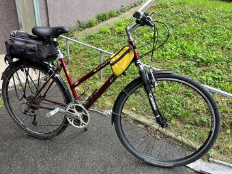 Dvě treková jízdní kola ( pánské a dámské) - 13