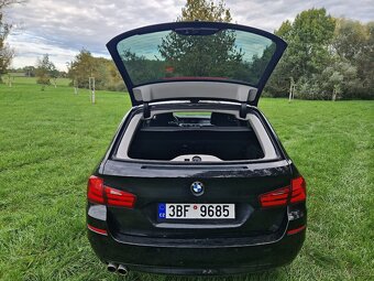 BMW  520dTouring, Manuál - 13