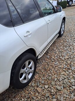 Toyota RAV4 2.2 D-4D 110kW 4X4 ČR AUTOMAT - 13