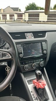 Škoda Octavia III 2.0TDI DSG - 13