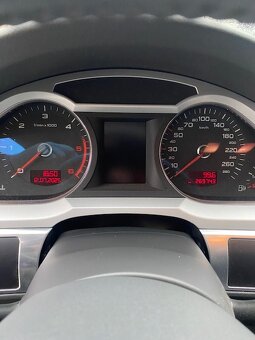 Audi A6 Allroad 3.0TDi - 13
