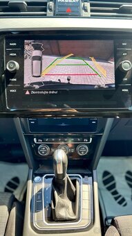 VW Passat B8,5 FL 2021 ACC/Kamera/Tažné/Výhř. Sklo - 13