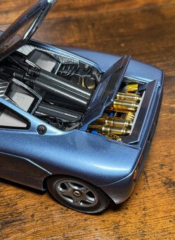 LCD Models - McLaren F1, Ice Blue, 1:18 - 13