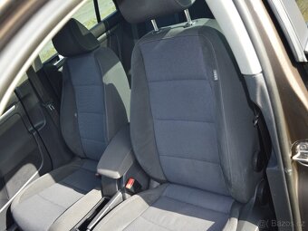 Volkswagen Golf 6 combi 2,0 103 kw 1.majitel z DE - 13