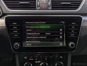 Škoda Superb KOMBI 1.4TSi 110kW DSG STYLE - 13