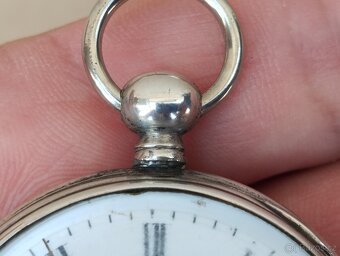 Stříbrné pánské gravír. kapesni hodinky - kličovky - 13