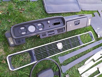 Moskvič mix dílů - 13