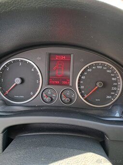Volkswagen  Tiguan 2.0 TDI - 13