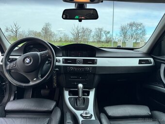 BMW 3 E90 320d 120kW - 13