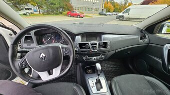 Renault Laguna 3, 2.0dCi, 2010 - 13