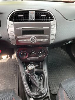 Fiat Bravo 1,4i 16V Sport - facelift - ČR - servis - 2012 - 13