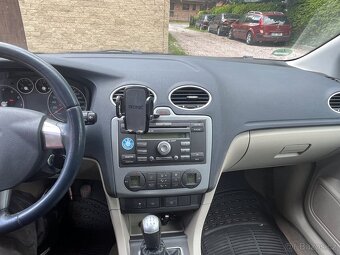 Ford Focus 1,6 benzín - 13