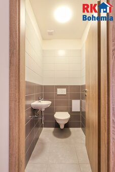 Pronájem nově zrekonstruovaného bytu 2+kk o výměře 61 m2 v Č - 13