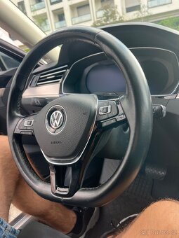 Volkswagen Passat B8 2.0 TDI DSG - 13