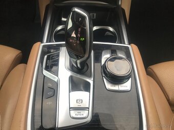 BMW Řada 7 730D X-DRIVE ,360,ODPOČET DPH. - 13
