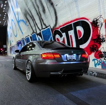 BMW e92 335i RWD Manuál - 13