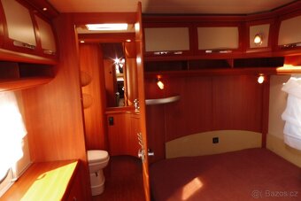 Hobby Mein Prestige 650 WFU  Velká Koupelna + Stan. - 13