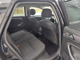 Ford Mondeo 2.0TDCi Titanium 103kw Rok výroby 2012 - 13