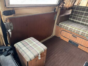 Volkswagen T2 Westfalia - 13