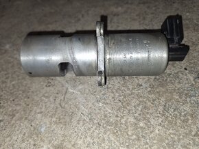 Motorové díly 1.9 dci - 13