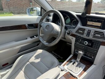 Mercedes-Benz E kupé +Najeto 285TKM+rv.2010 - 13