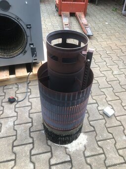 Prodám  kotel na olej  40 - 44  KW - 13