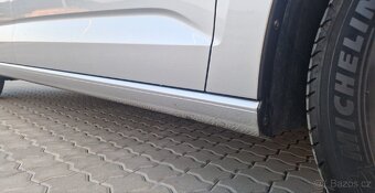 VW Touran 2.0Tdi 110kw, r.v.2019, servis za 54.tis.kč - 13