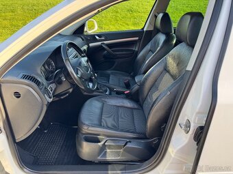 ŠKODA OCTAVIA II 1.6 TDI COMBI/ZÁRUKA/PODZIMNÍ SLEVA - 13
