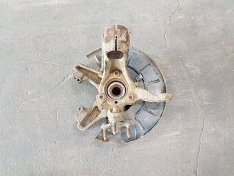 Pravá přední těhlice 1K0407256T Škoda Yeti a jiné vozy - 13